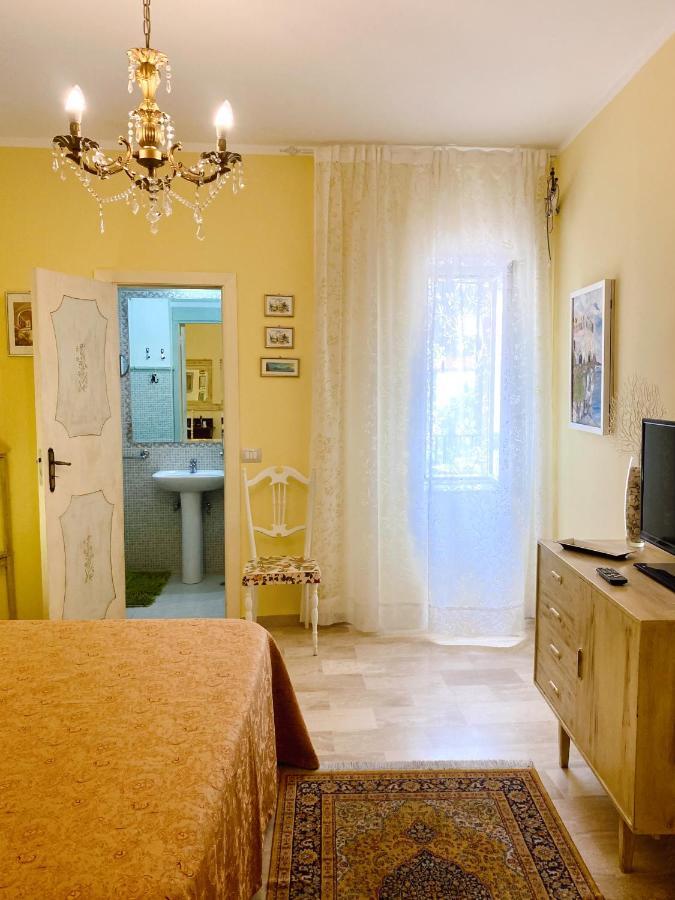 Al Vecchio Pioppo Bed & Breakfast ปรายาอามาเร ภายนอก รูปภาพ