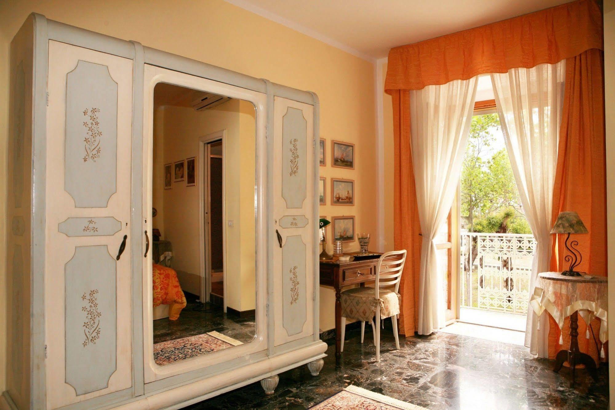 Al Vecchio Pioppo Bed & Breakfast ปรายาอามาเร ภายนอก รูปภาพ