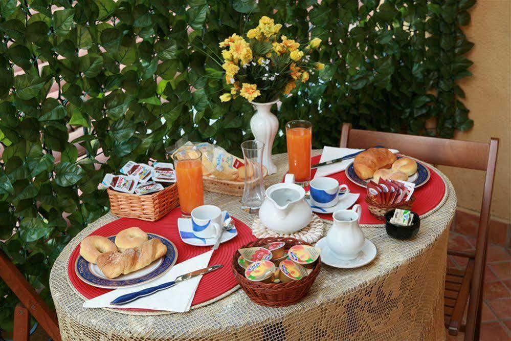 Al Vecchio Pioppo Bed & Breakfast ปรายาอามาเร ภายนอก รูปภาพ